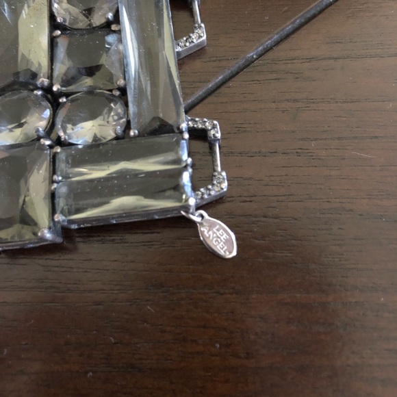 Looks almost new - Picture 4 of 5